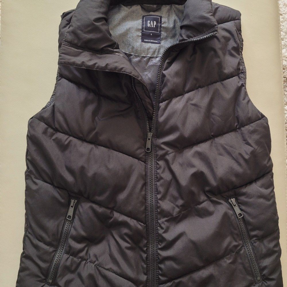 Gap Women's Vest